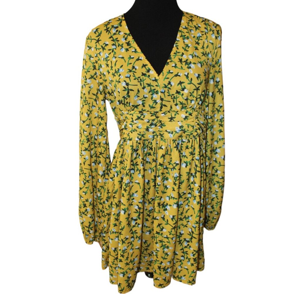 CLEARANCE SALE Boohoo Dress Yellow Floral Long Sleeve CUTE, Size 6 Pre-Loved